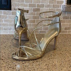 Gianni Bini Gold strappy heels